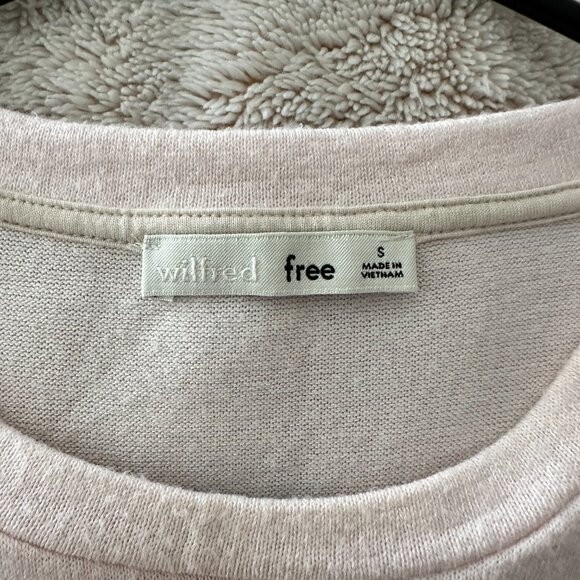 Light Pink Knotted Tee - Picture 5 of 6